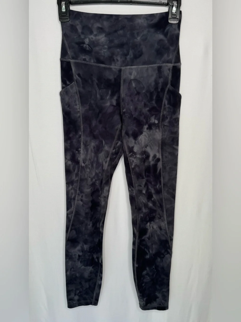 lululemon Align High Rise Leggings 25”| Pockets|Diamond Dye Pitch Grey Graphite